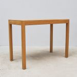 1776&nbsp;7189&nbsp;Skrivbord/side..